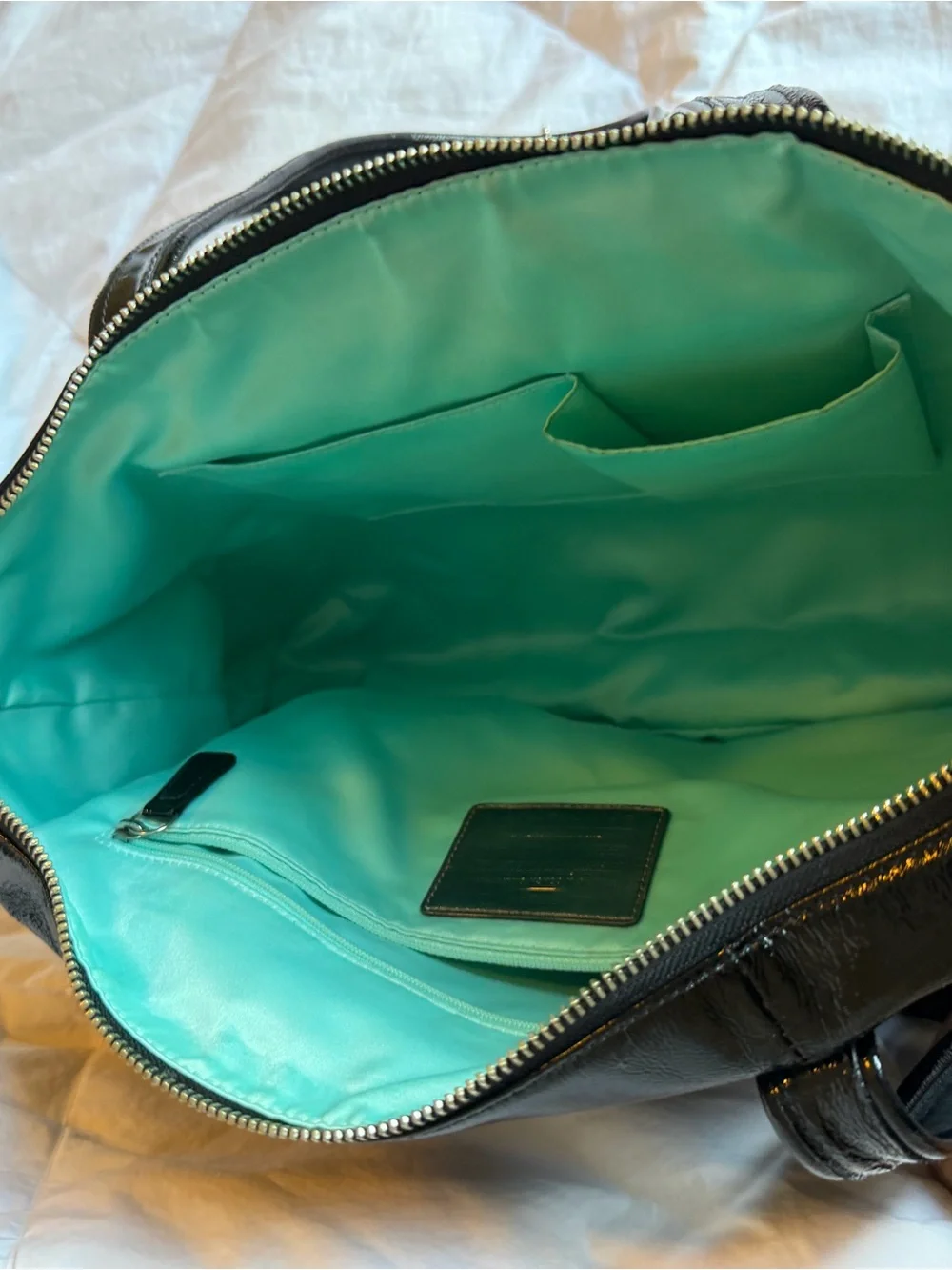 Vintage Coach Poppy glam  Patent Leather Tote Bag with Signature Plaque.